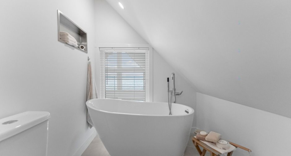 Ensuite bathroom