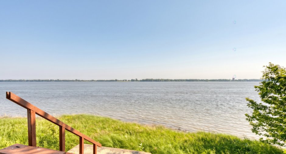 Vue sur l'eau