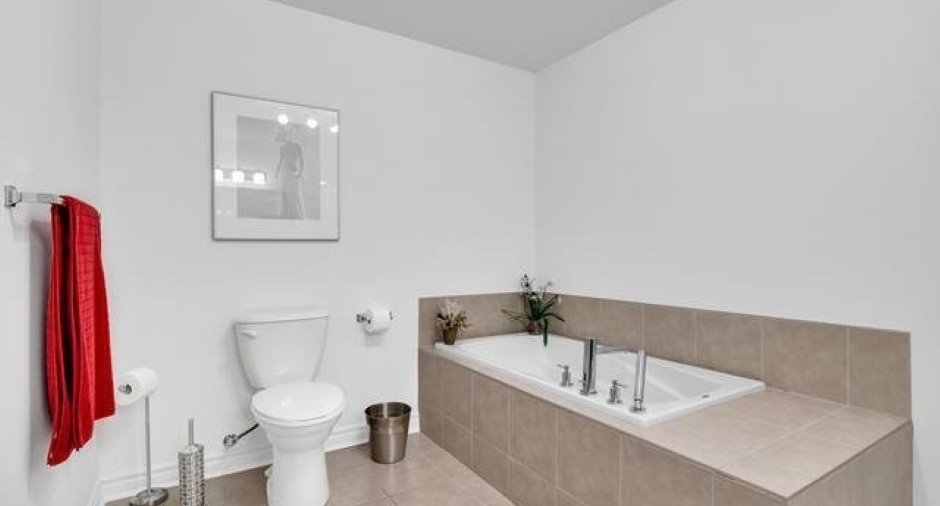 Salle de bains attenante à la CCP