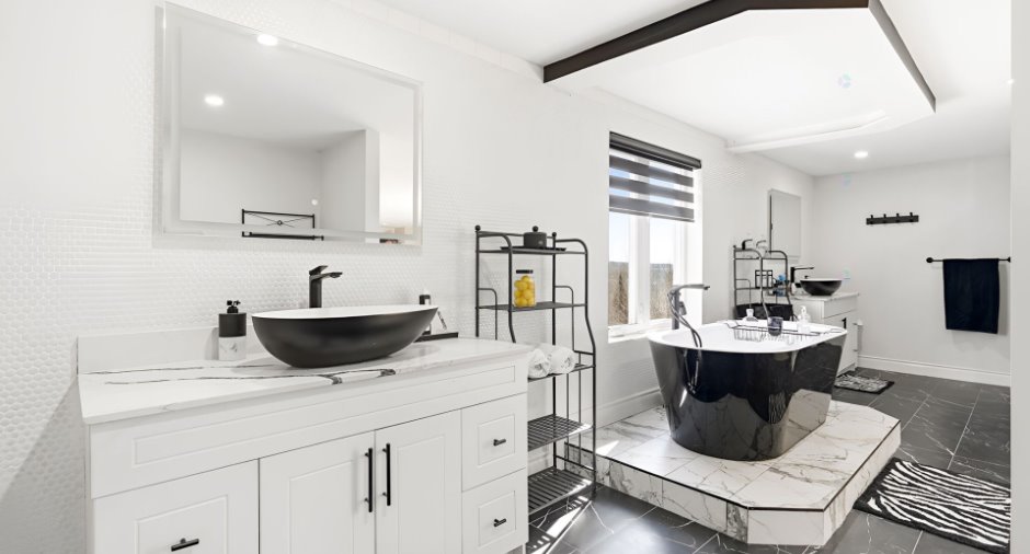 Ensuite bathroom
