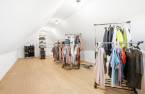 Walk-in closet