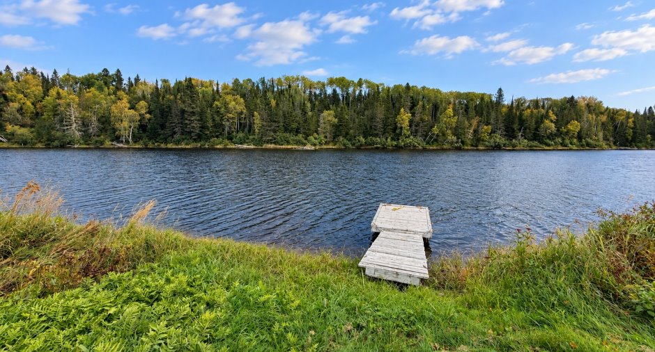 Accès au plan d'eau