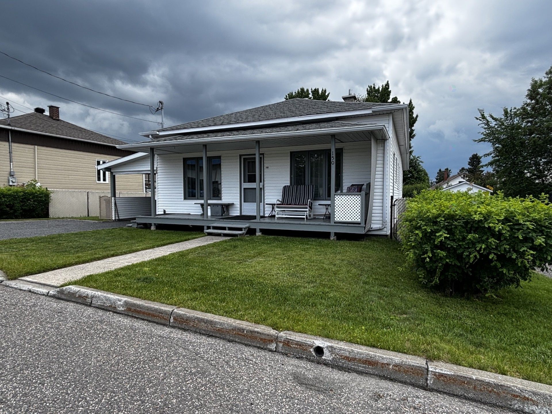 150 Rue St-Bernard — photo 1