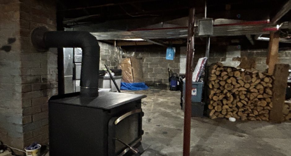 Cave/ chambre froide