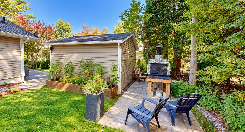 Shed