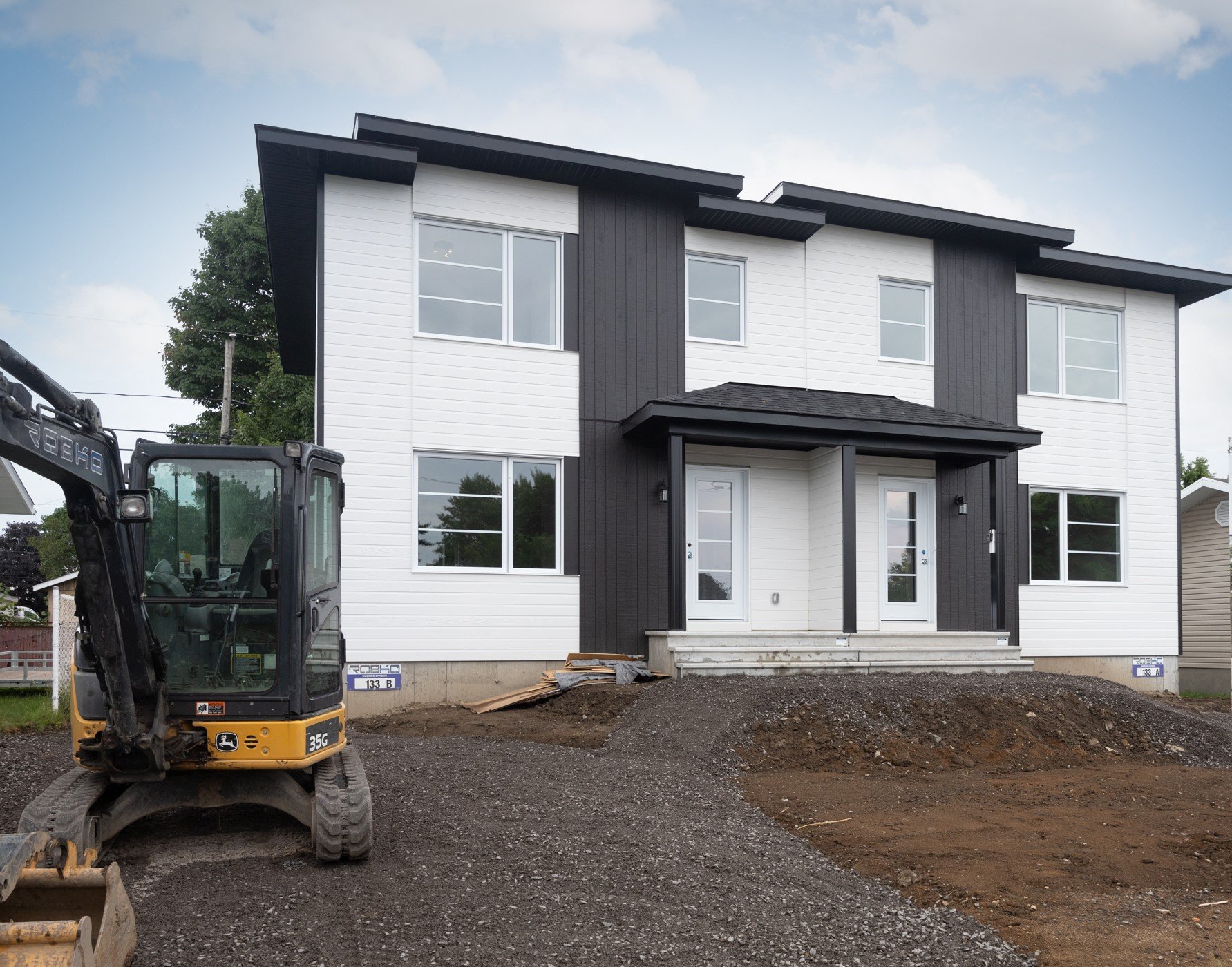 Two or more storey for sale, Québec