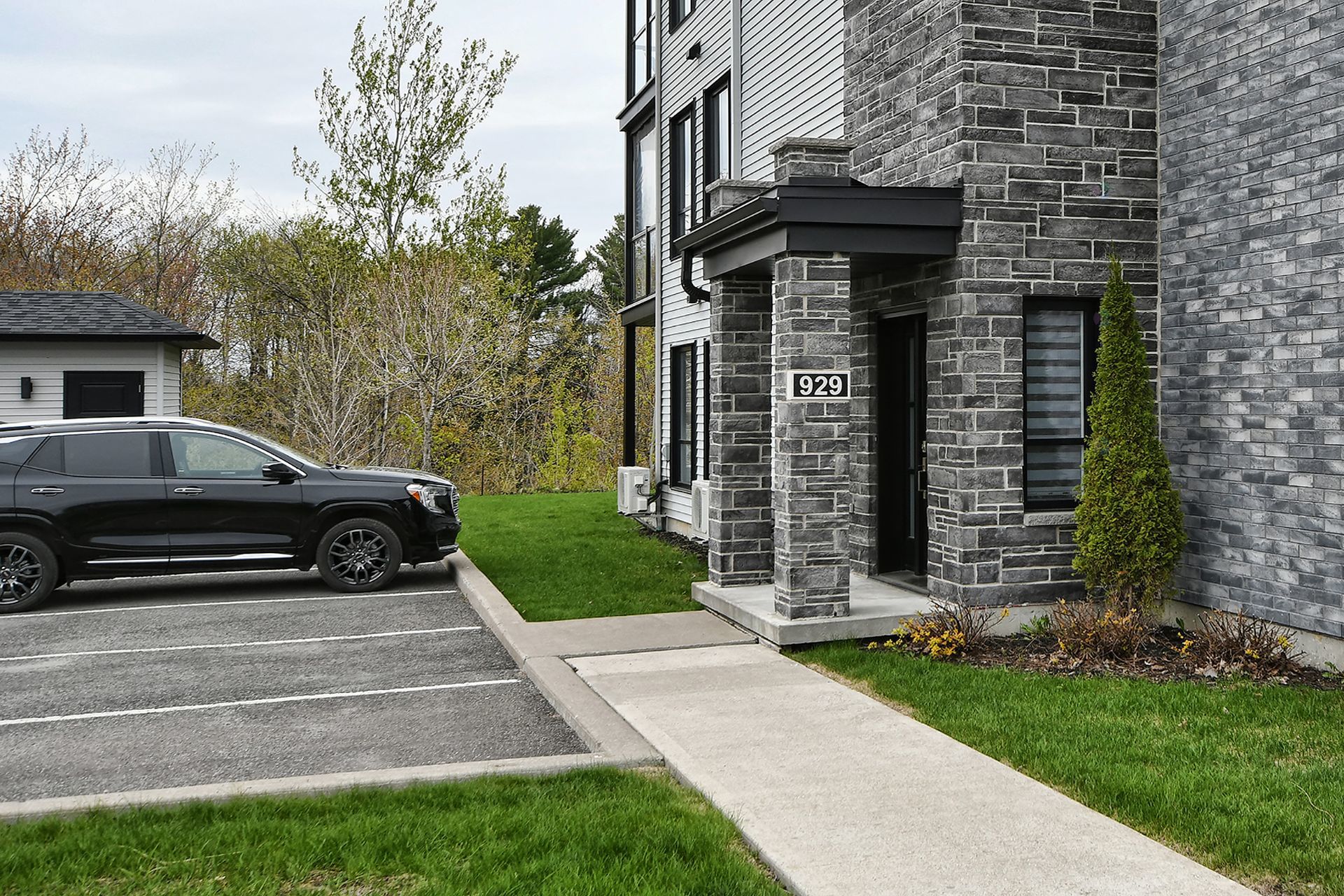 929 Rue Gustave-Guertin — photo 2