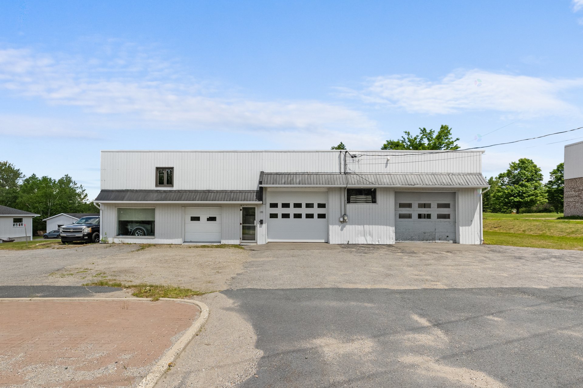 1215 Rue Principale — photo 1