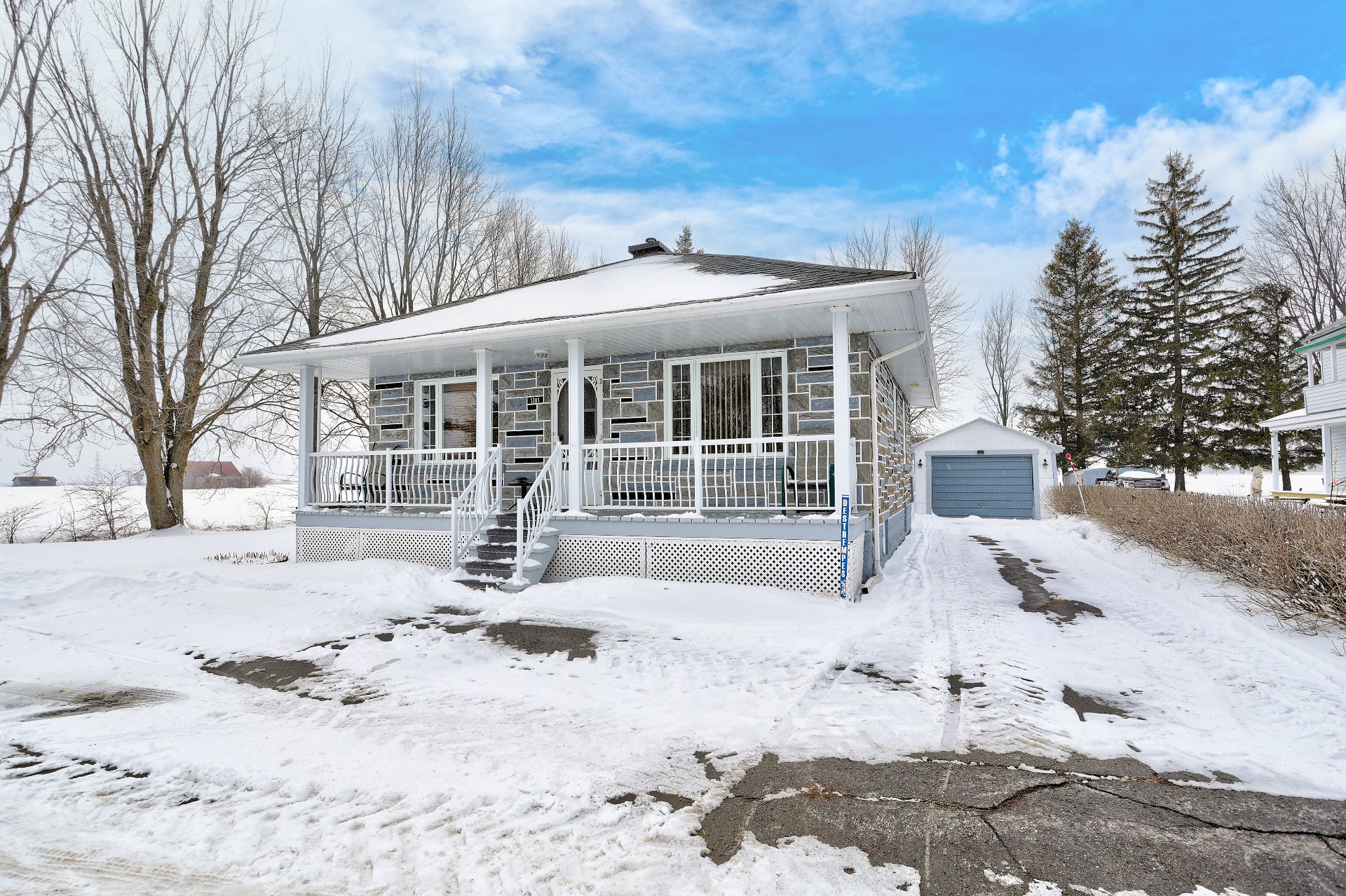 Maison à étages à vendre, Saint-Cuthbert