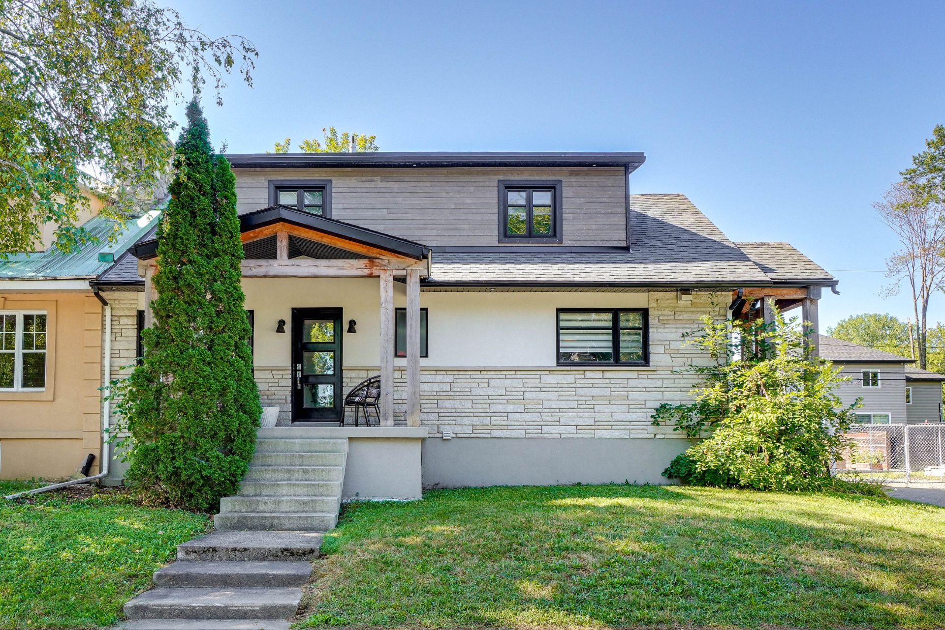 Two or more storey for sale, Blainville