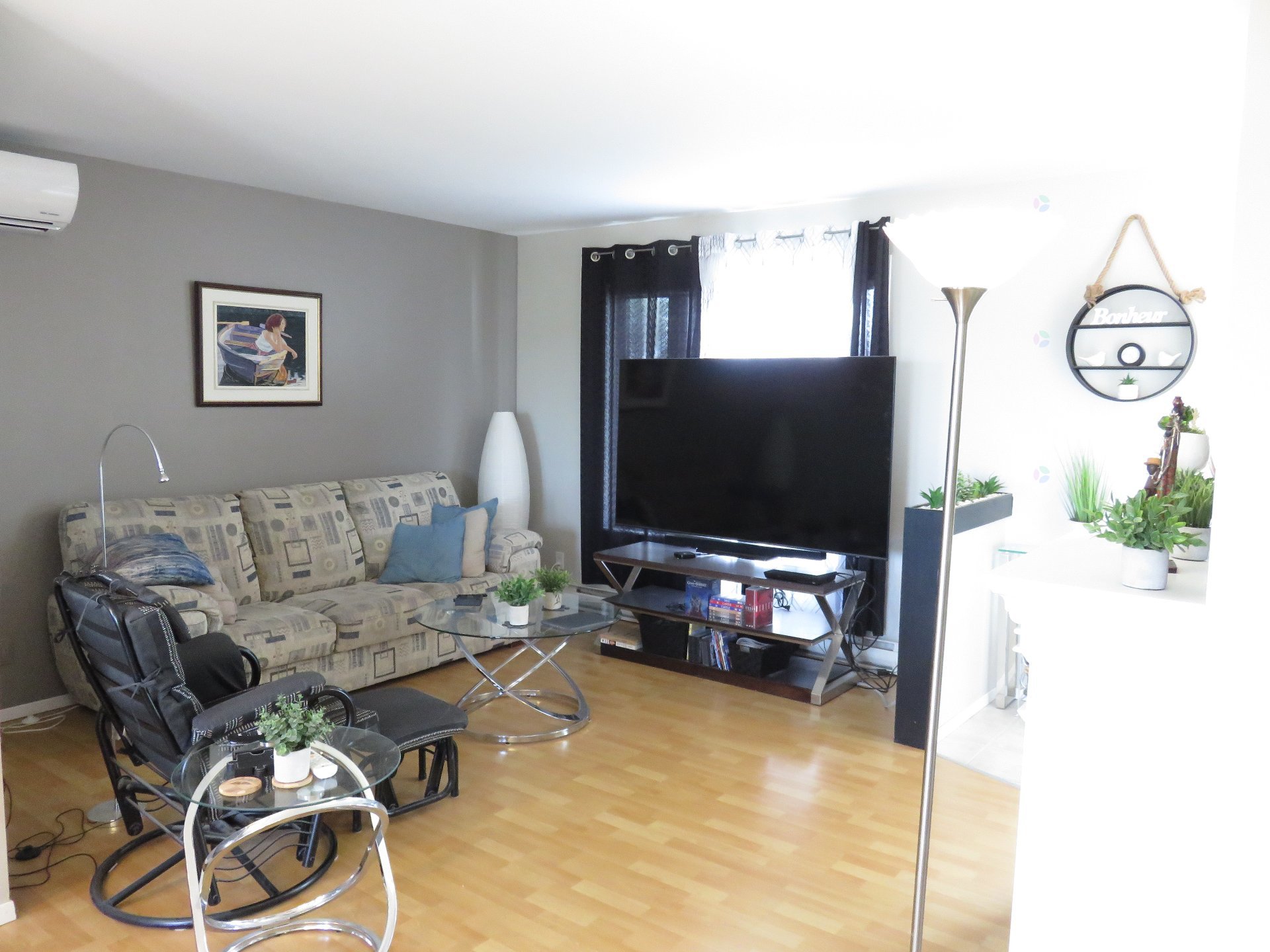 4810 Rue des Pins — photo 3