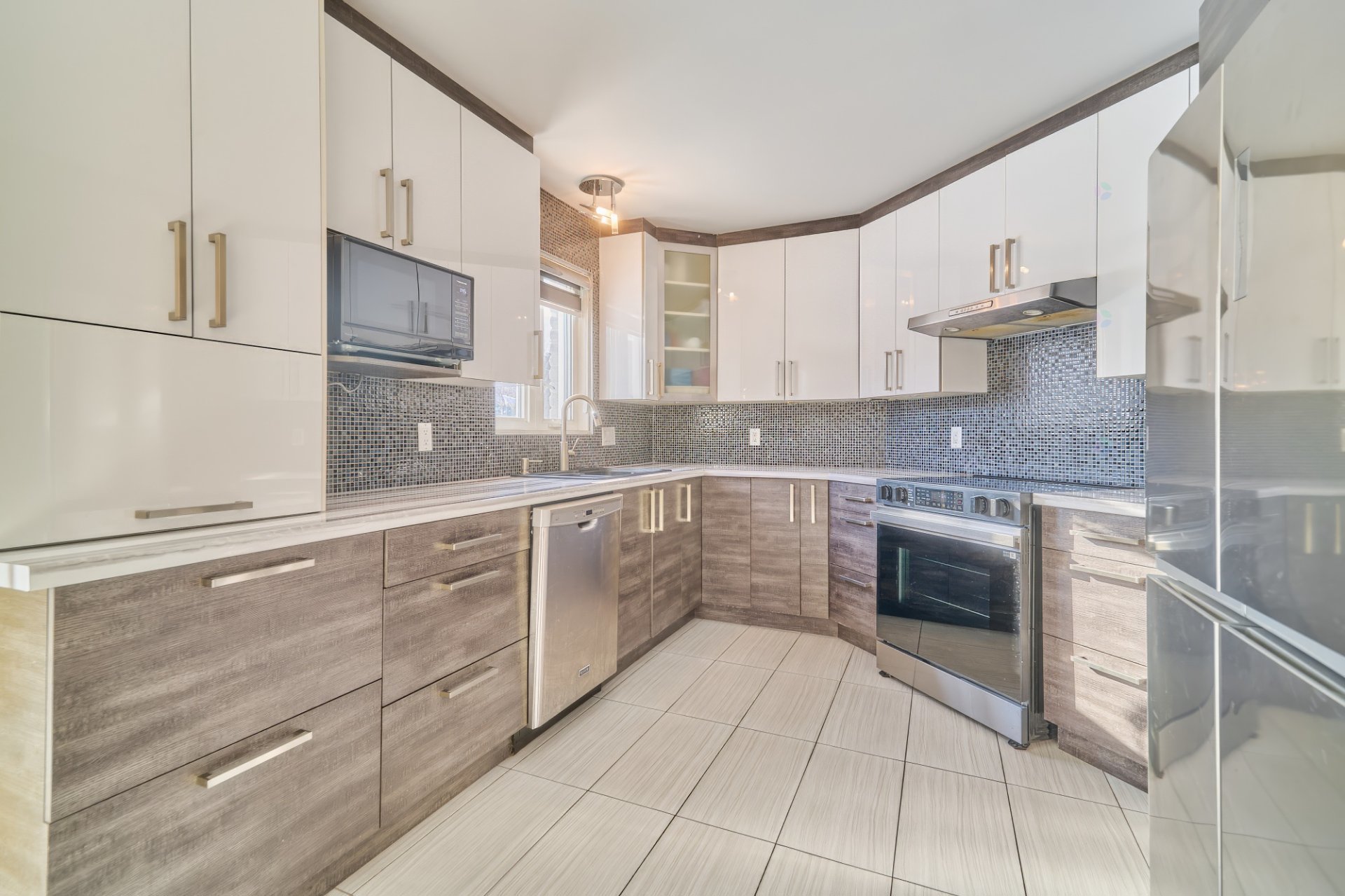 2280 Ch. de la Rive — photo 3