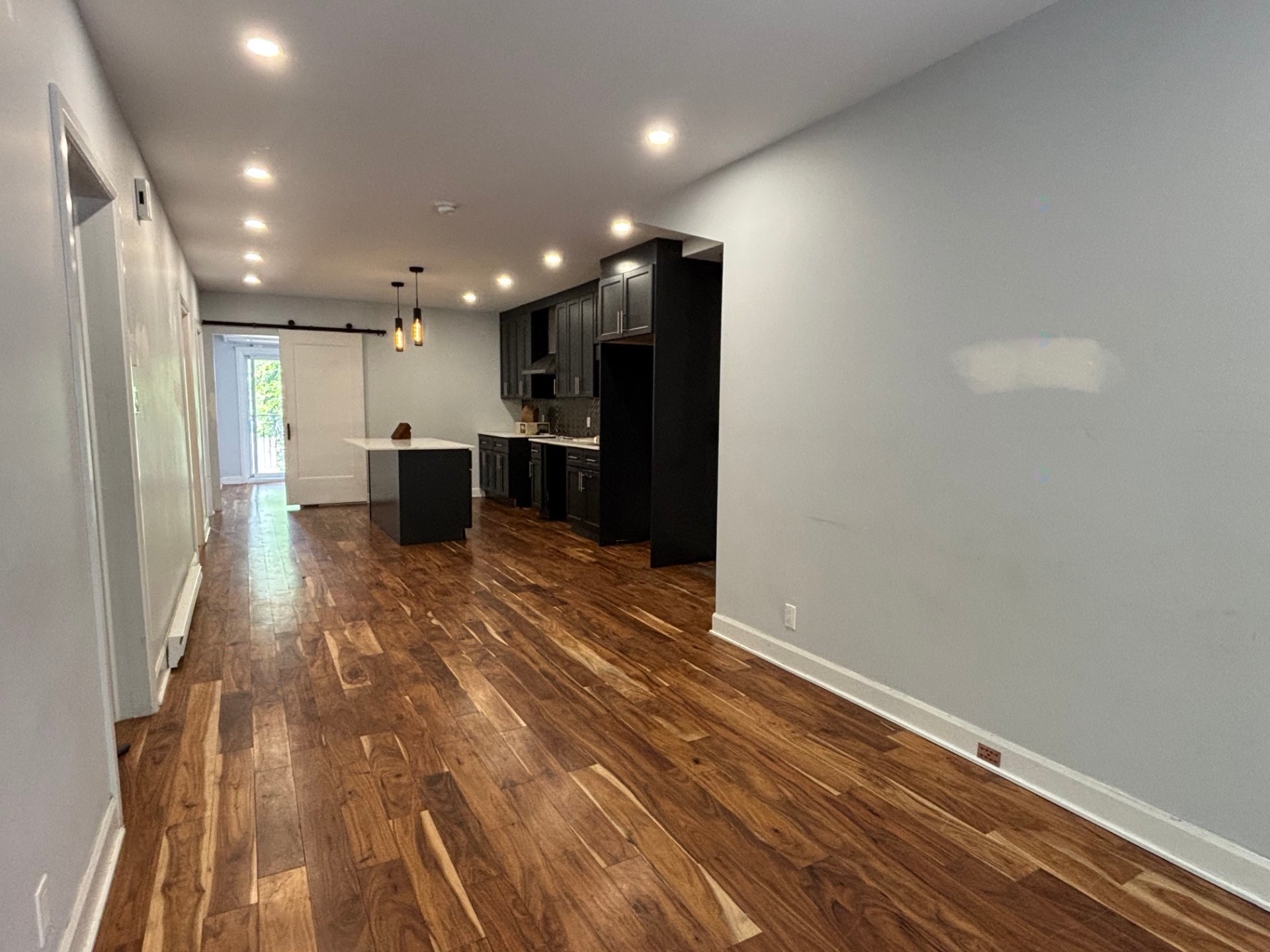 954 Av. Girouard — photo 1