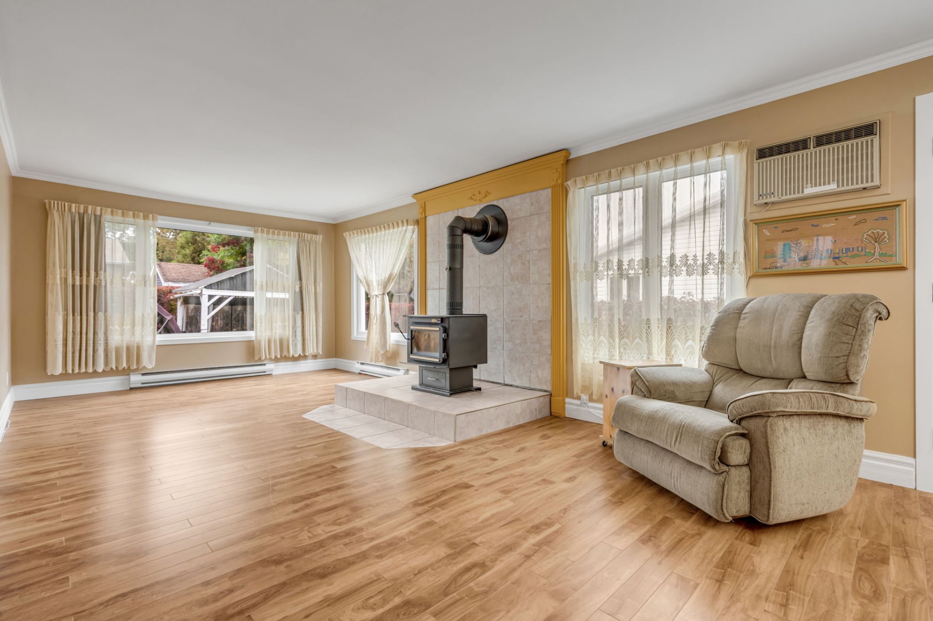 5164 Rue De Subercase — photo 3