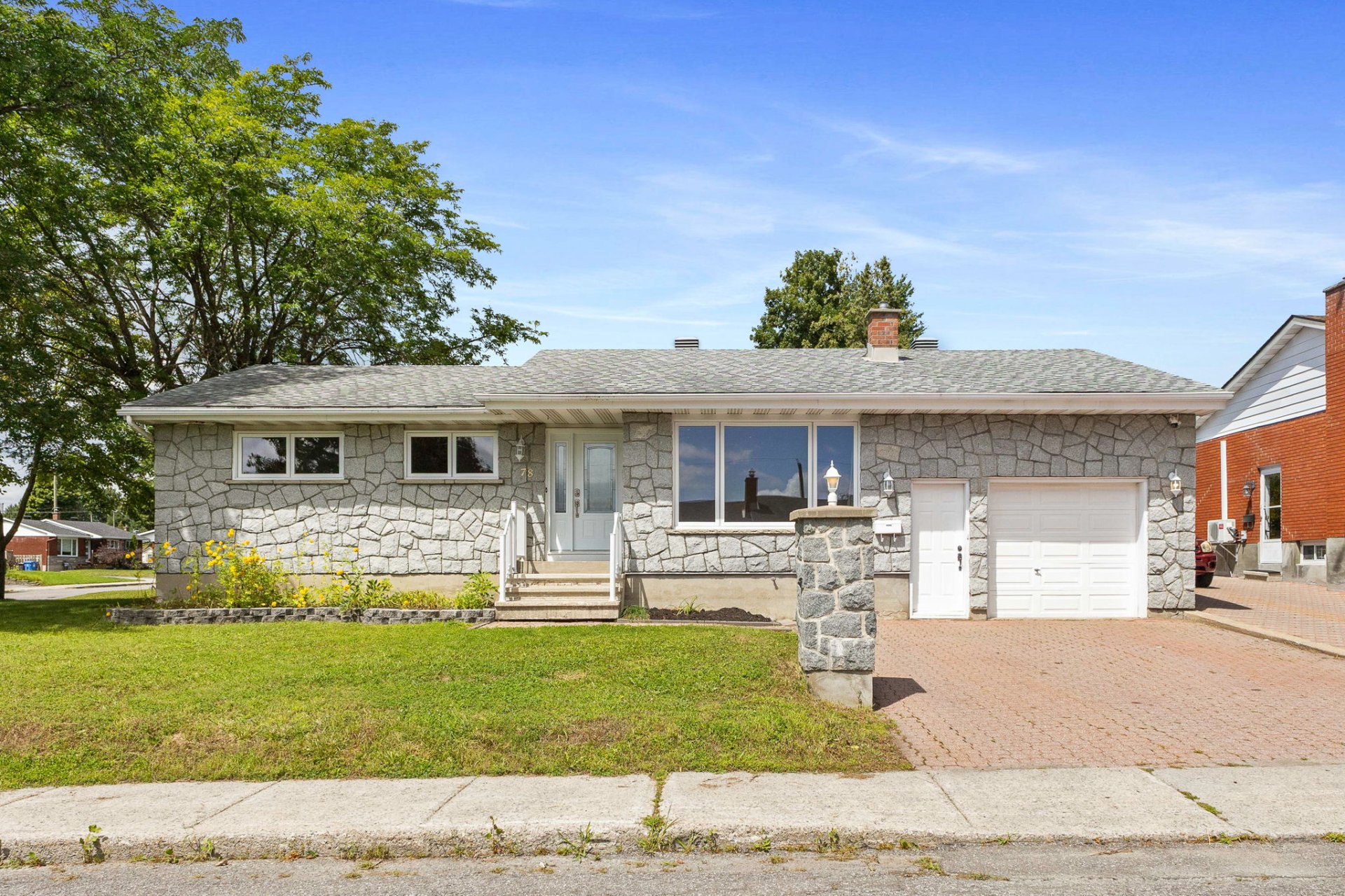 78 Rue Desjardins — photo 1