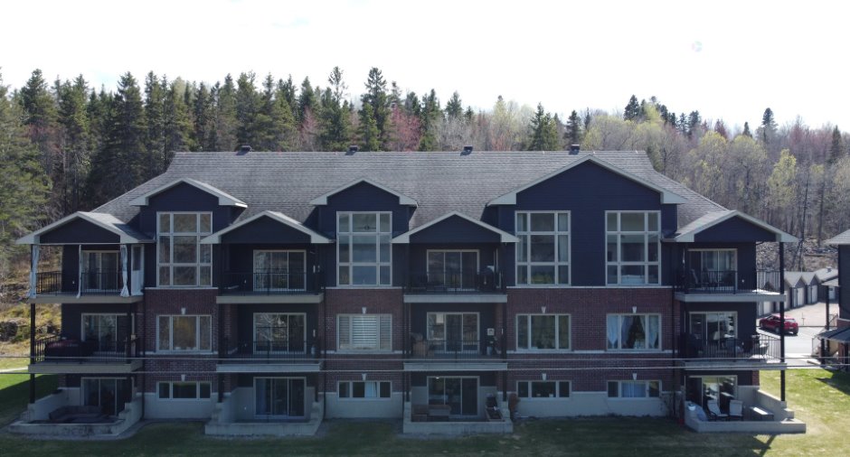 Façade
