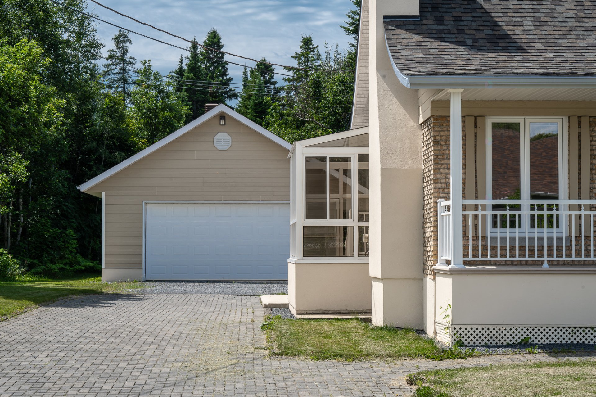 382 Av. Thomas-Dionne — photo 2