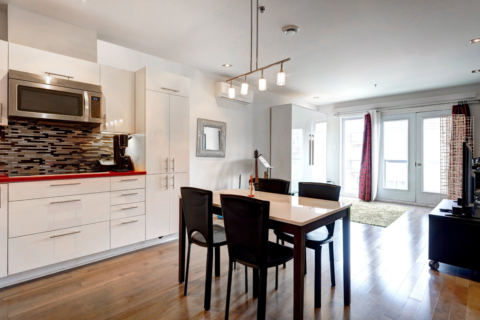 7550 Rue St-Dominique (#203) — photo 1