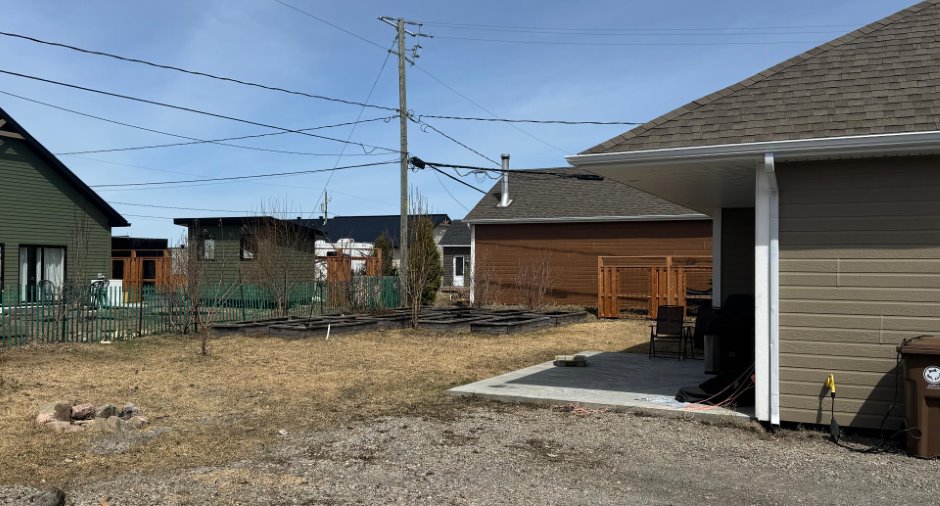 Land/Lot