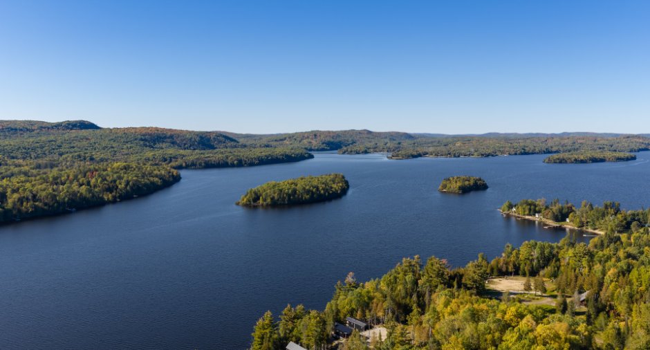Vue sur l'eau
