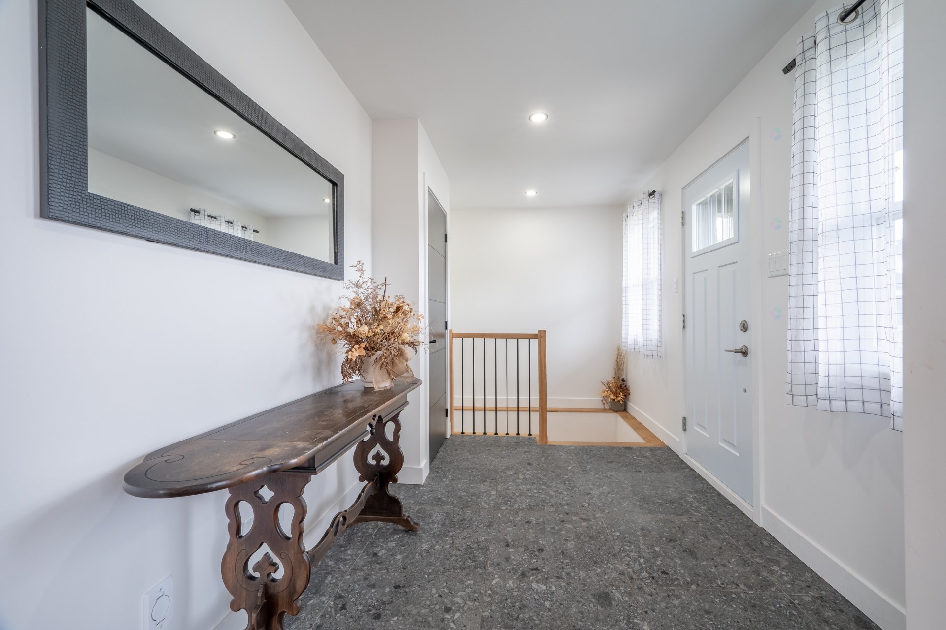 1725 Rue Houle — photo 3