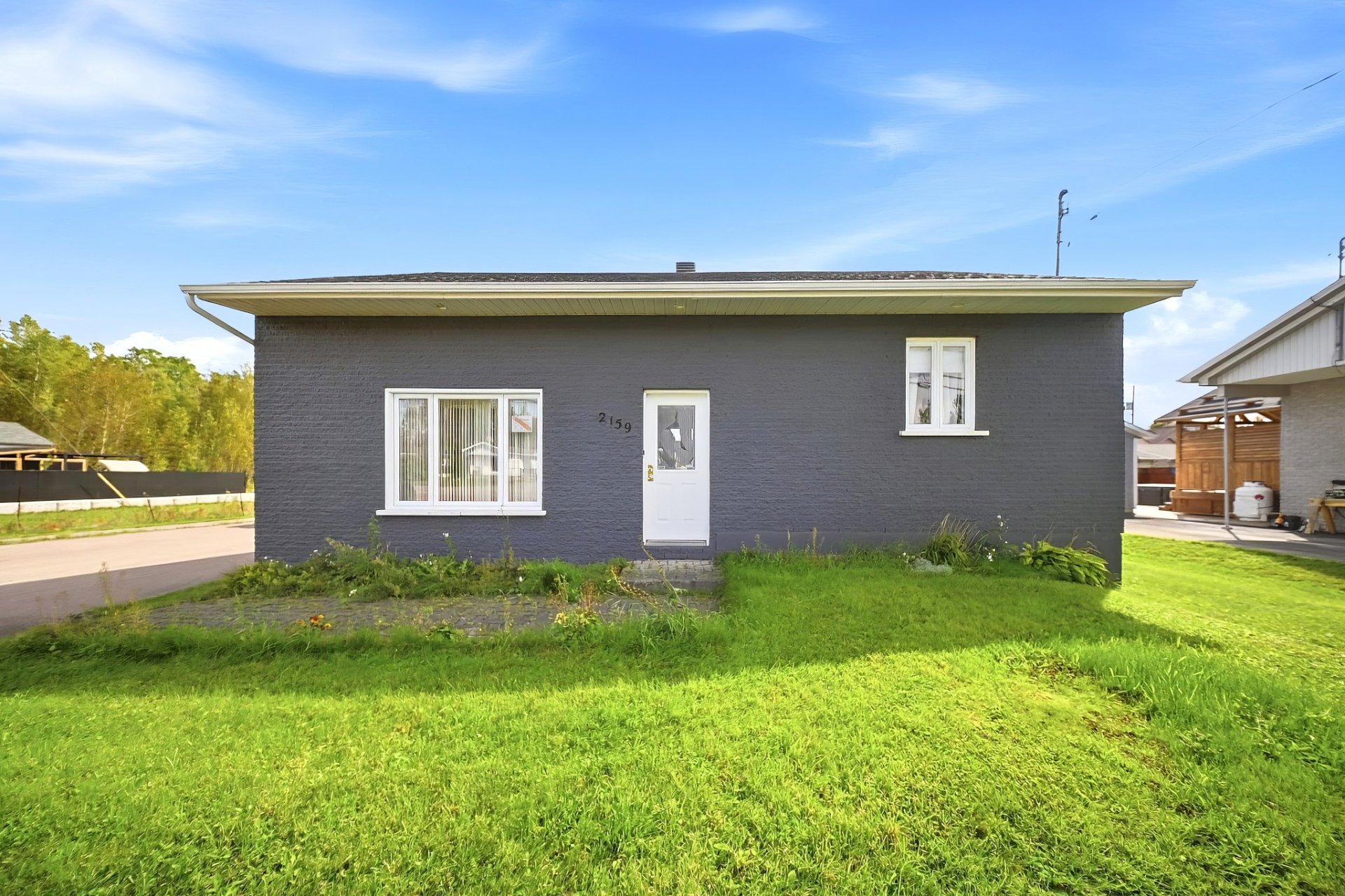 2159 Ch. de la Réserve — photo 1