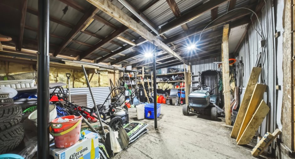Garage