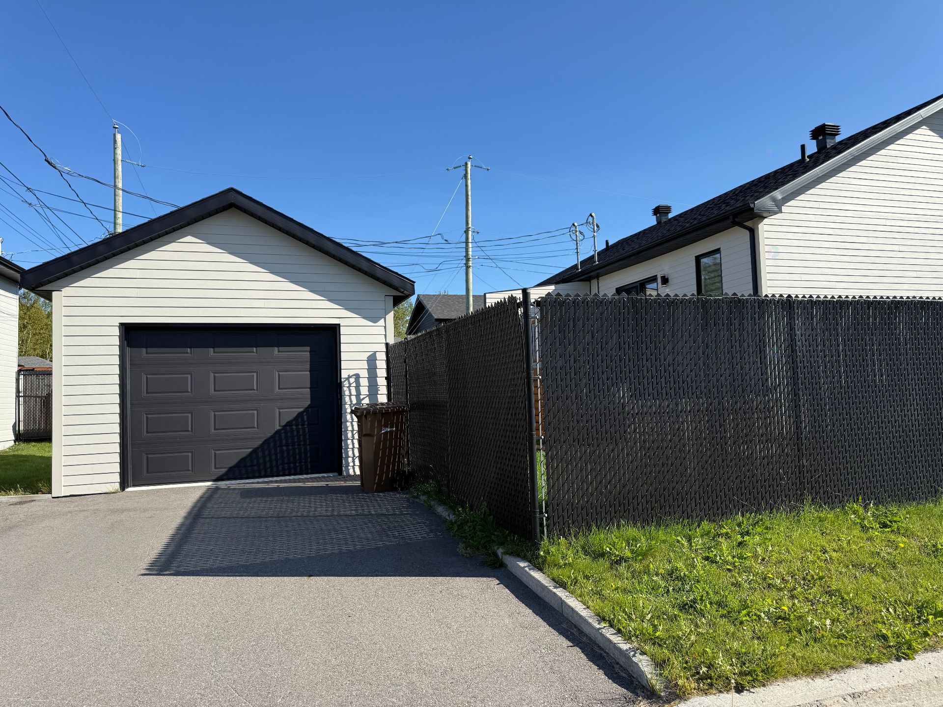 411 Rue de la Gaillarde — photo 3