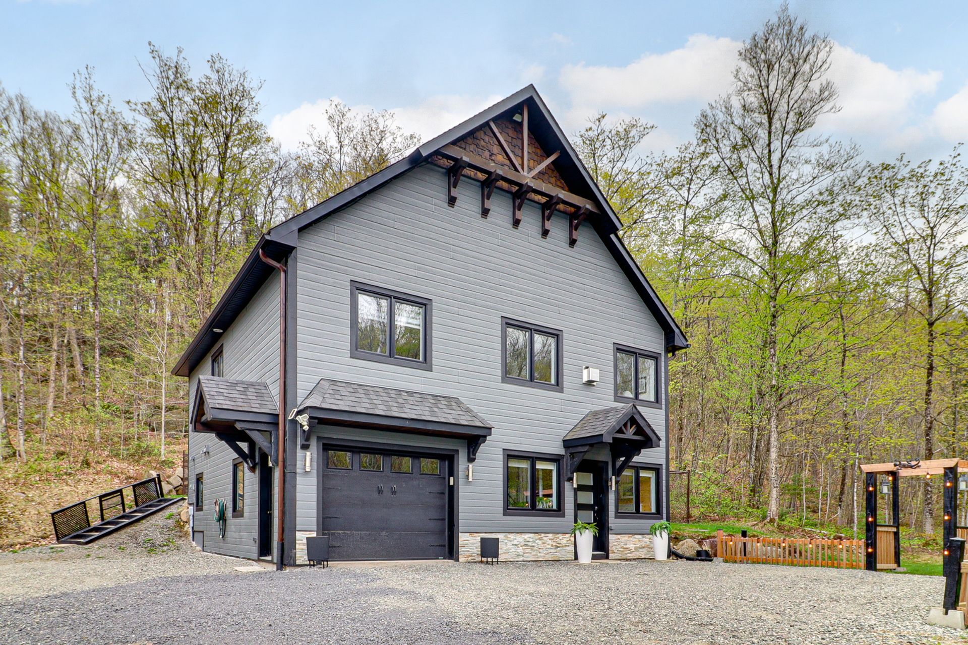 Maison à étages à vendre, Saint-Adolphe-d'Howard