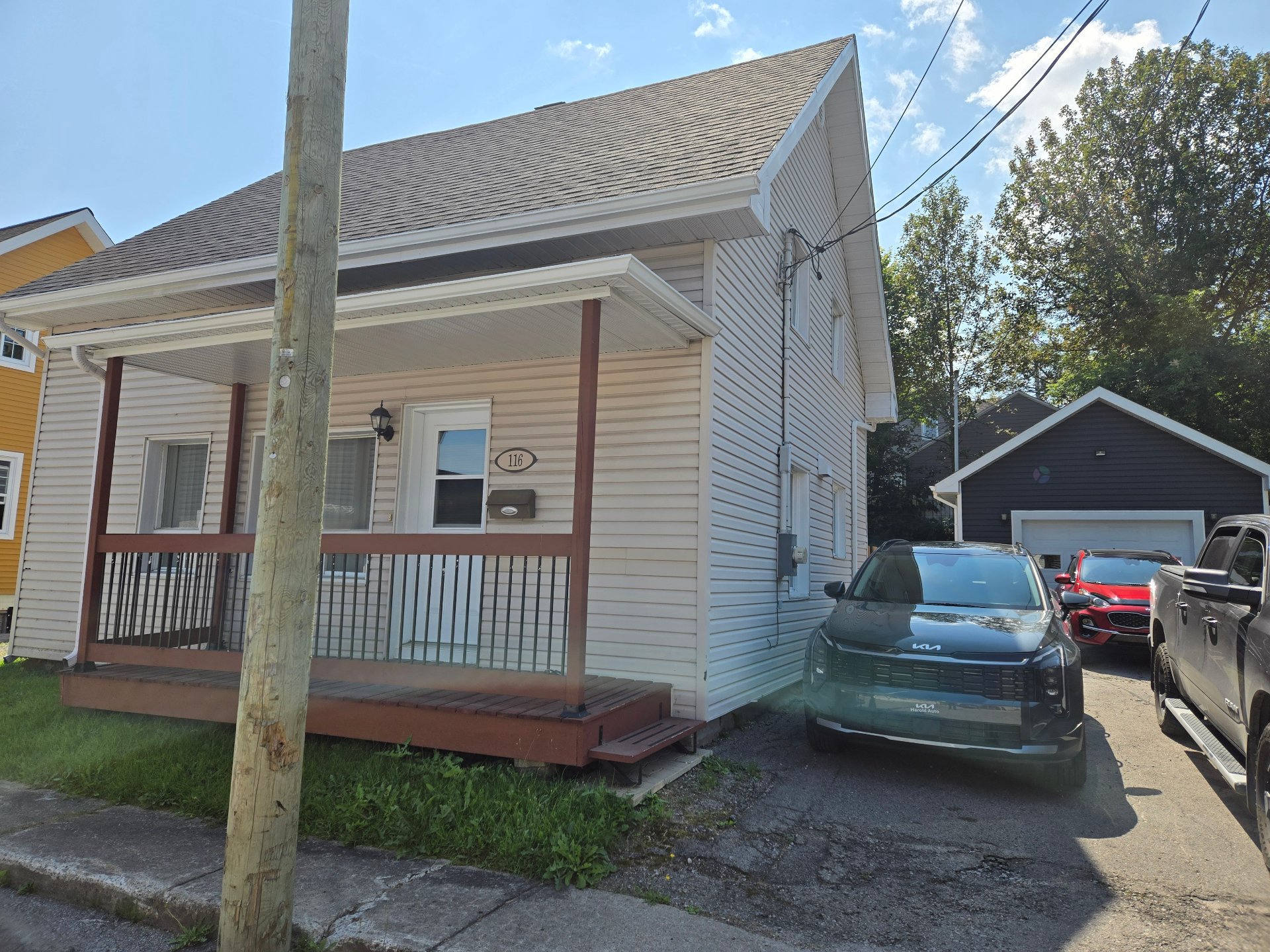 116 Rue St-Charles — photo 2