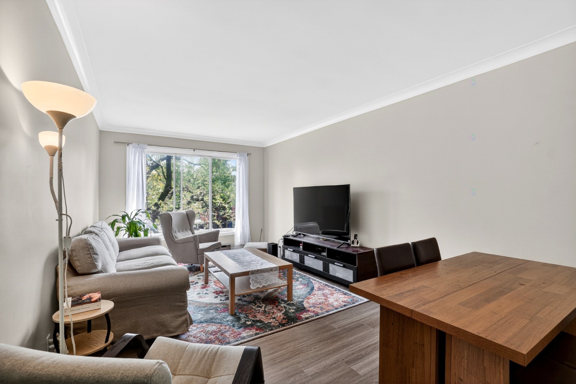 6677 Av. MacDonald — photo 2
