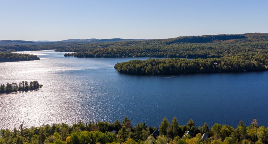 Vue sur l'eau