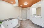 Salle de bains attenante à la CCP