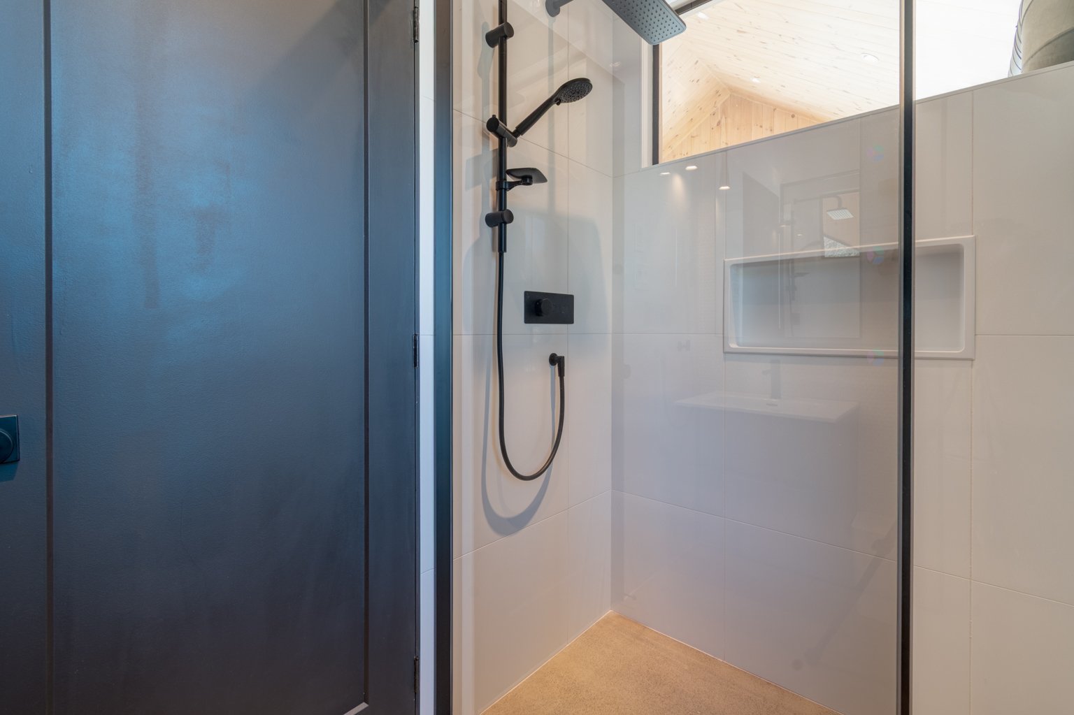 Salle de bains attenante à la CCP