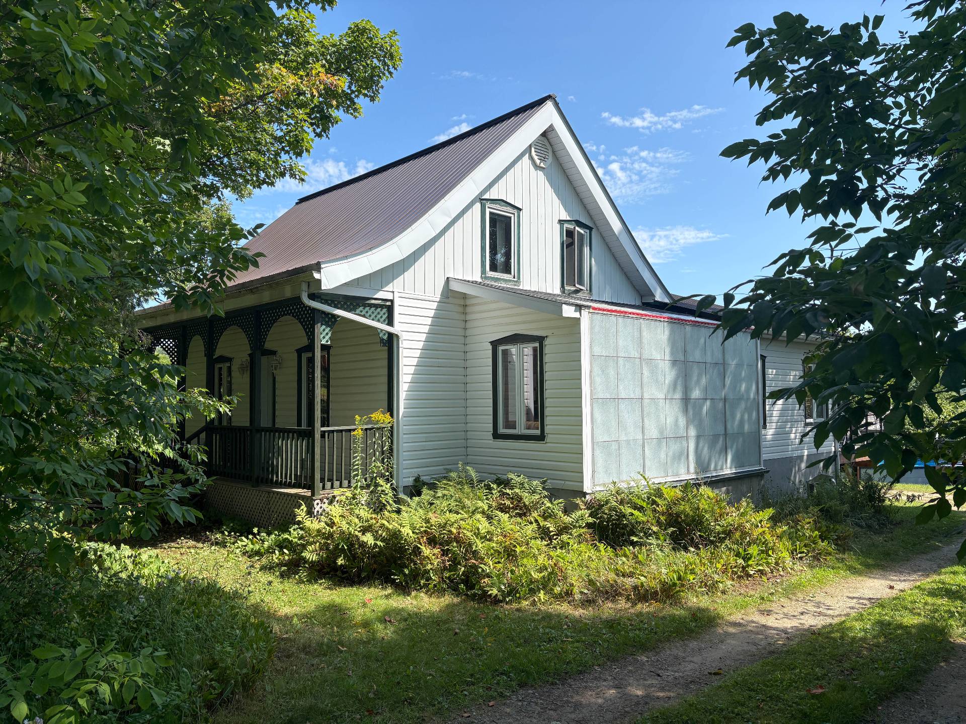 1258 Rg Ste-Madeleine — photo 1