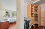 Walk-in closet