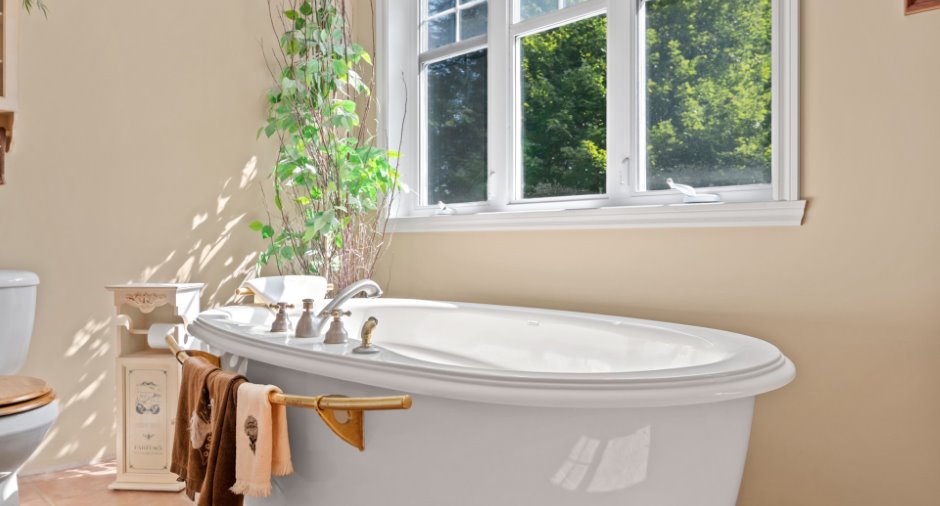 Ensuite bathroom