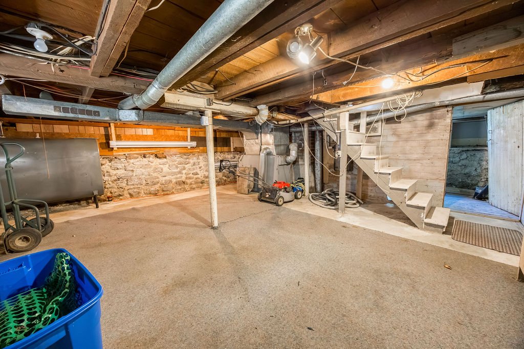 Cave/ chambre froide