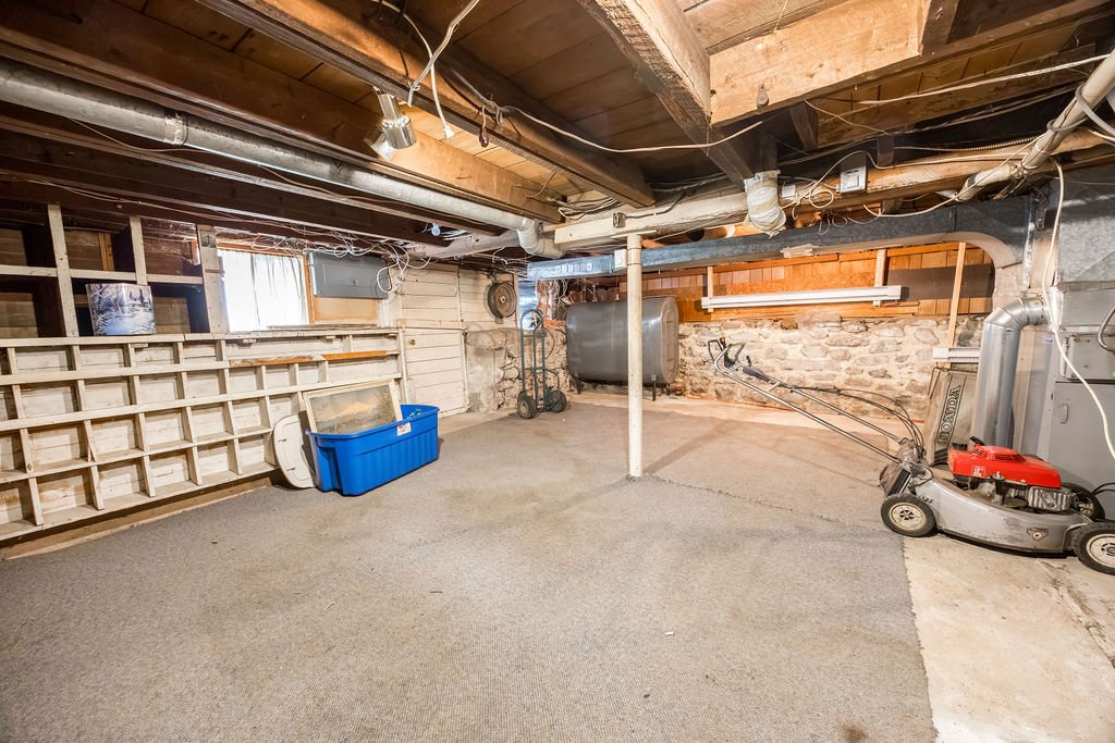 Cave/ chambre froide