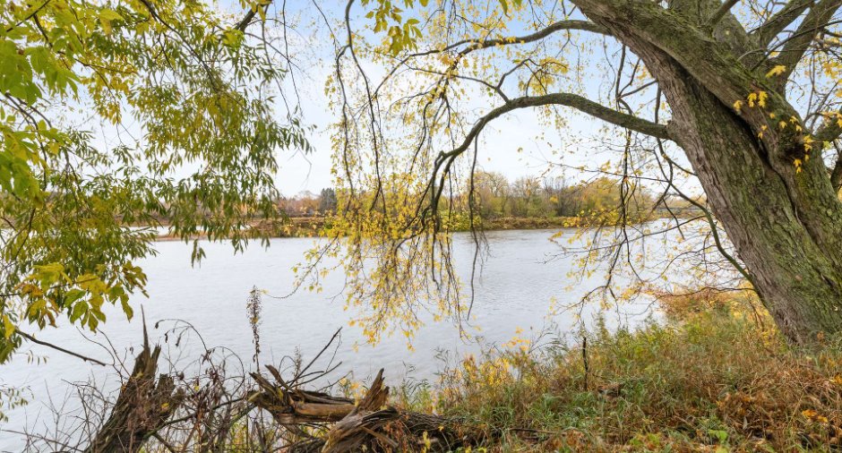 Accès au plan d'eau