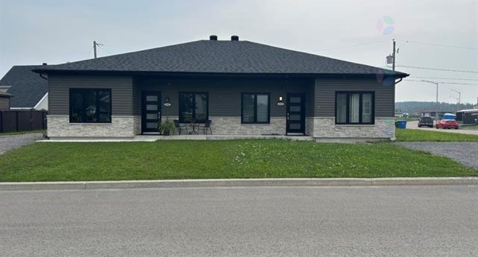 Façade