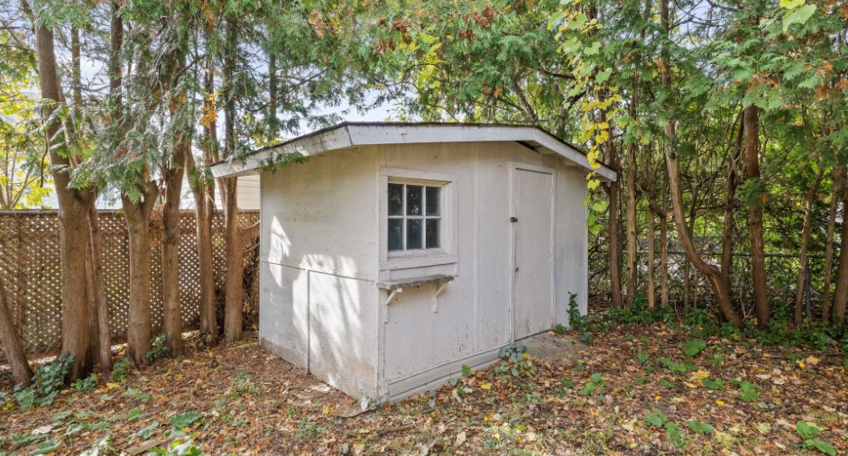 Shed