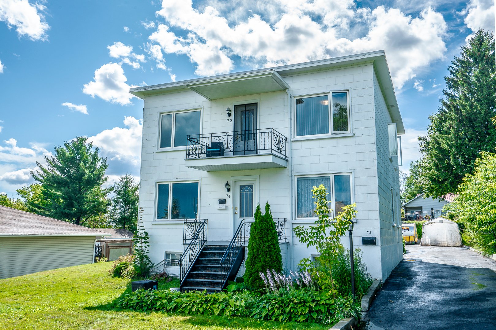 72-74 Rue St-Raphaël — photo 1