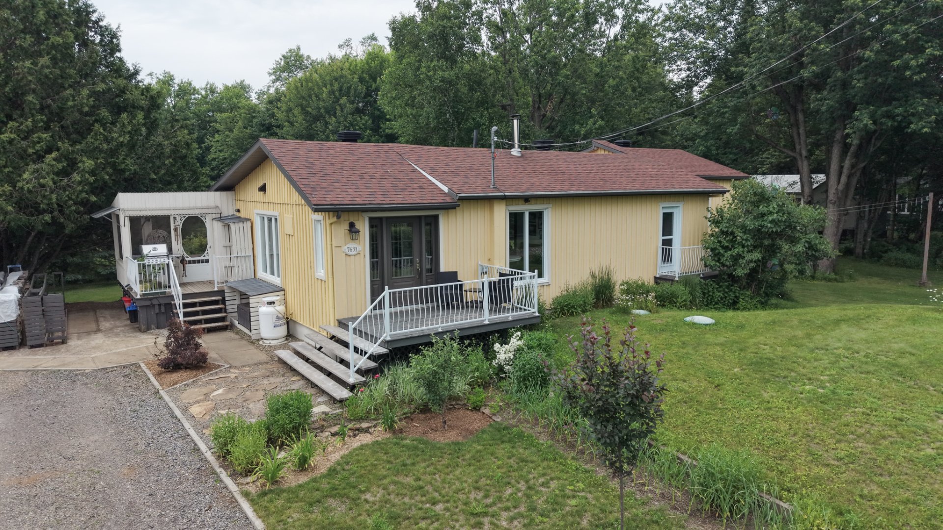 7631 Ch. de la Presqu'île — photo 3