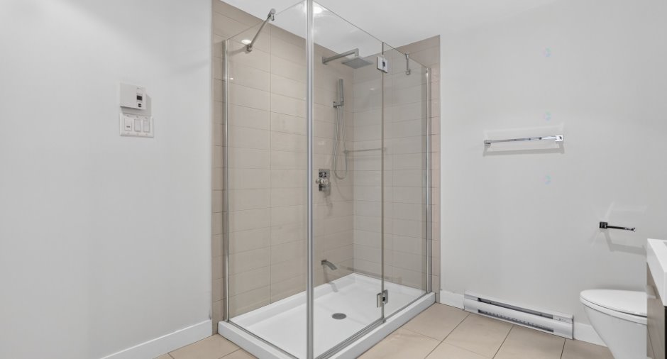 Salle de bains attenante à la CCP