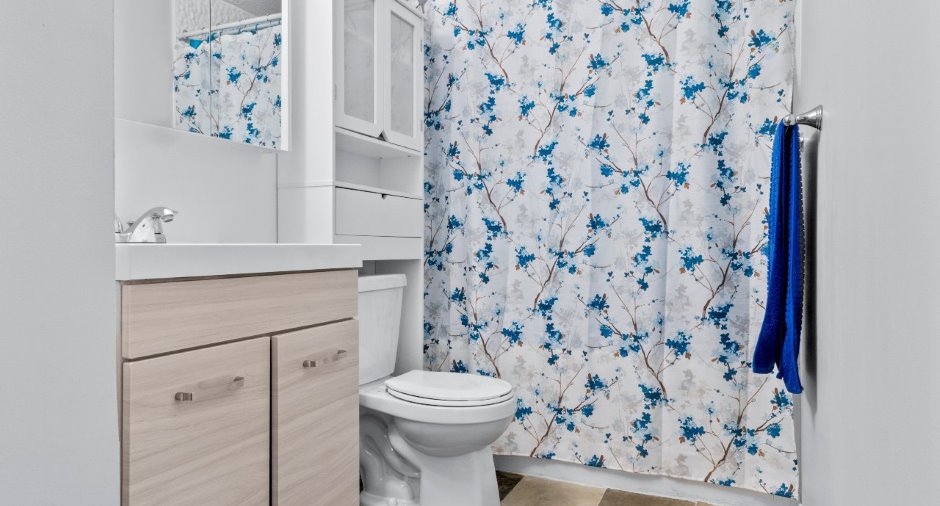 Salle de bains attenante à la CCP