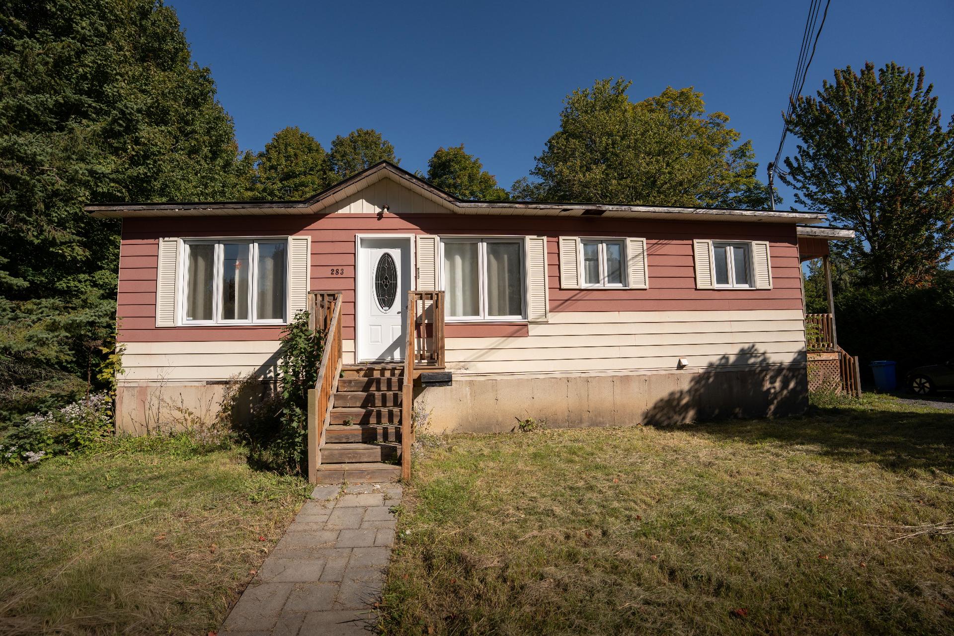 283 Rue Benoit — photo 1