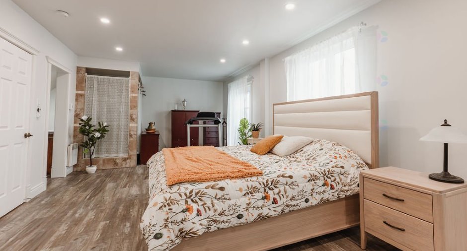 Primary bedroom