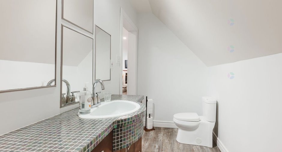Ensuite bathroom