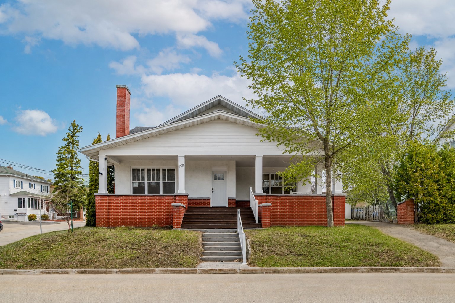 150 Rue Drapeau — photo 1